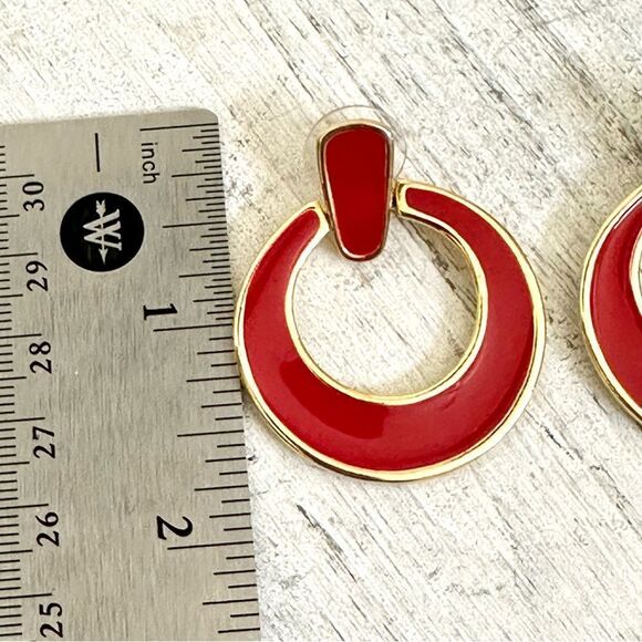 Large red enamel door knocker earrings - Picture 5 of 9